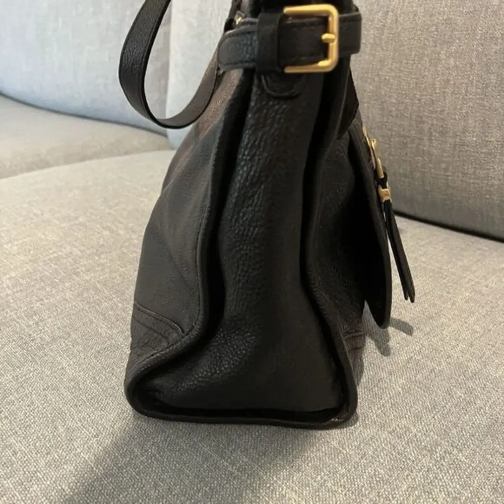 Beanpole Black‎ Pebbled Leather Satchel Crossbody Bag Gold Hardware Suede Trim